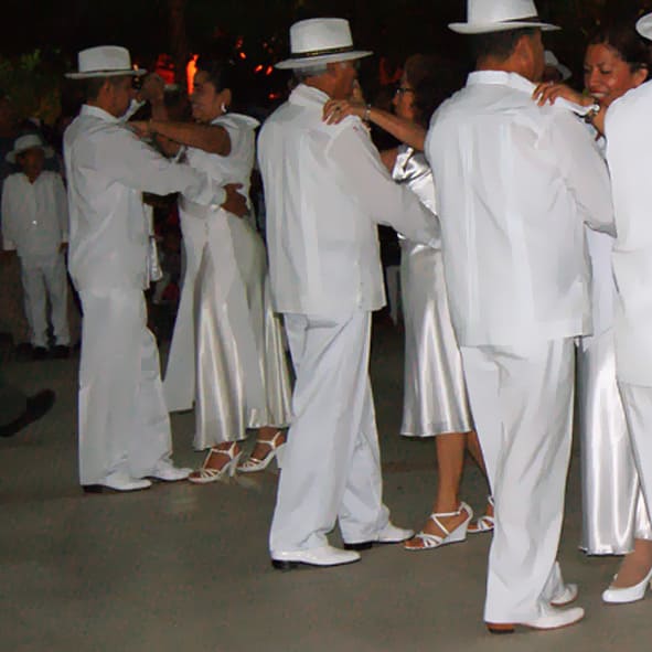 Bailar danzón – VERACRUZ, PLAYAS